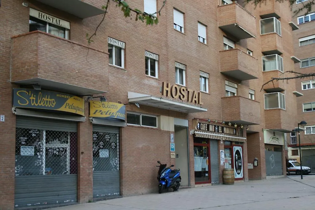 Hostal Puente De Piedra-1